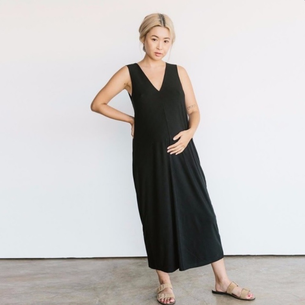 Storq Column Dress, Black, size “4” (US 14-16)